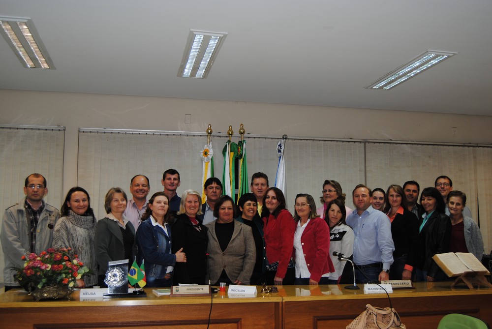 Parlamento Feminino Realizado com Sucesso