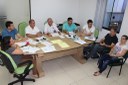 REUNIÃO DEFINE PROJETOS PARA VOTAÇÃO 