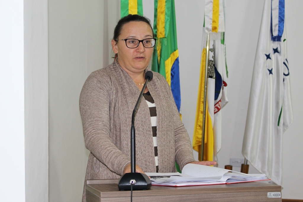 Vereadora Cleusa Tomazelli (PT) fala sobre ações do Governo Municipal