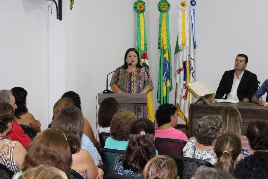 VEREADORA SONIA REALIZA VÁRIOS TRABALHOS JUNTO AO LEGISLATIVO