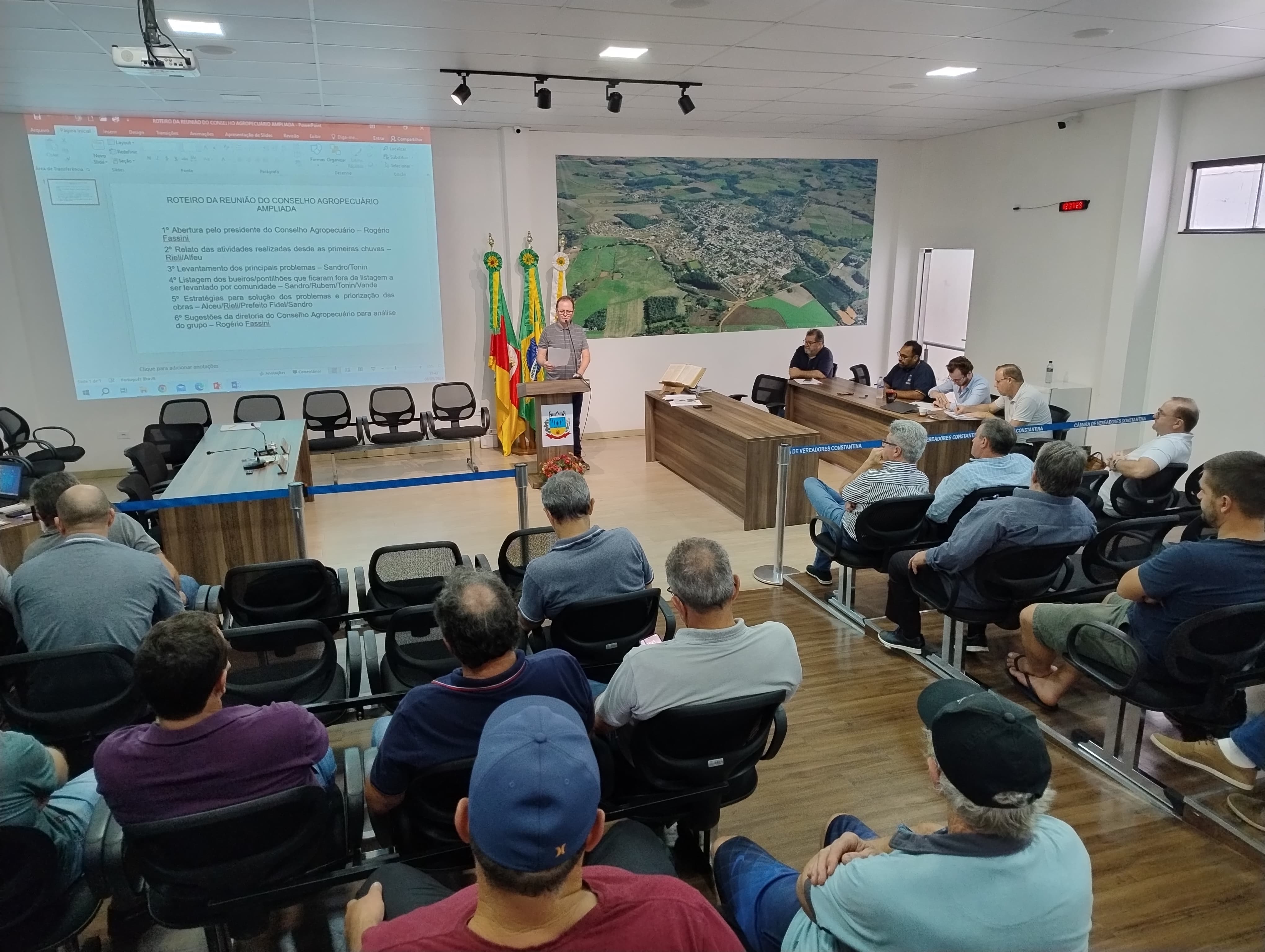 VEREADORES PARTICIPARAM DA REUNIÃO DO CONSELHO AGROPECUÁRIO  