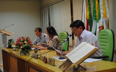 Sessão Histórica na Câmara de Vereadores de Constantina