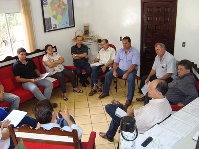 Executivo e Legislativo Discutem Projeto do PAC II - Original