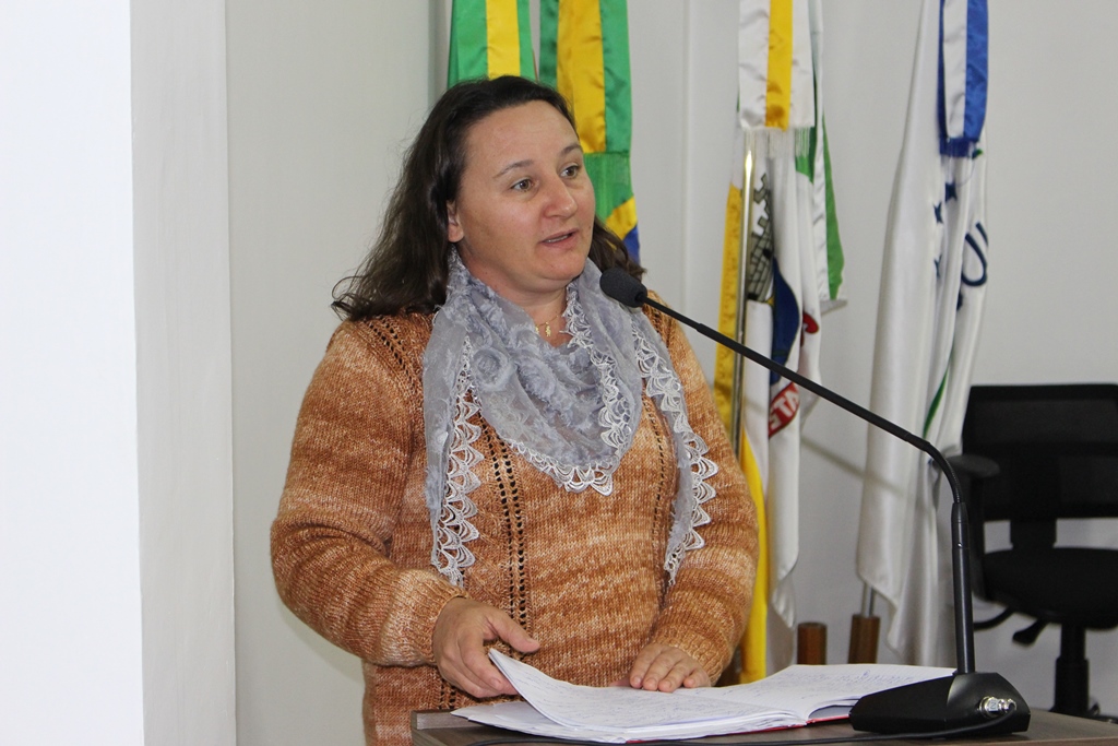 Vereadora Cleusa (PT) fala sobre atividades realizadas pela Administração Municipal